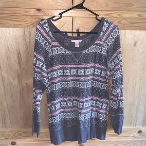Victoria’s Secret gray/pink snowflake fair isle thermal sleep shirt size L